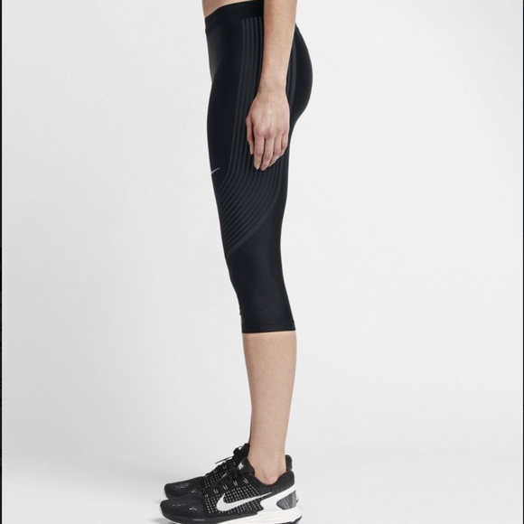 Nike Power Speed Running Capri Legging - Picture 3 of 5